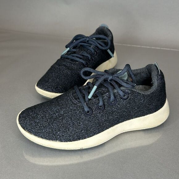 Allbirds size 8 Women's Wool Runner Mizzles (1504) - Picture 3 of 10